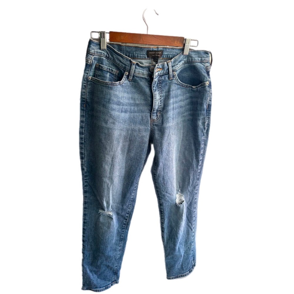 Banana Republic Curvy Girlfriend Jeans Womens 30/10 Medium Wash Distressed